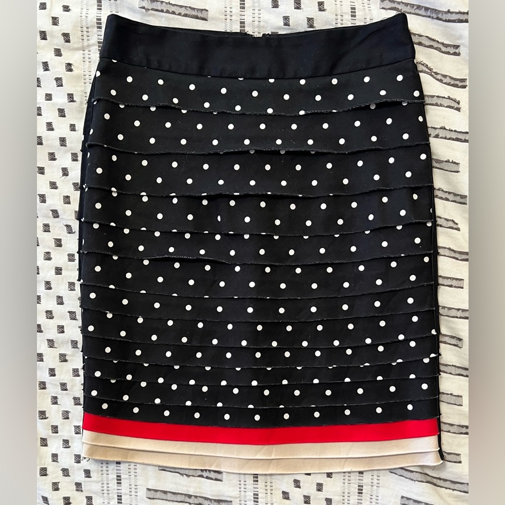 White House Black Market Polka Dot Tiered Skirt - Size 00